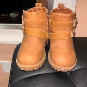 Toddler girl boots